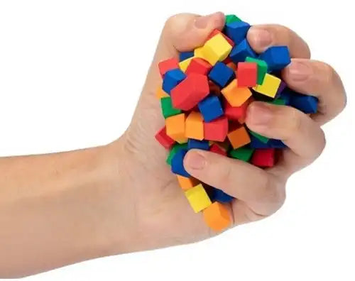 8714627027723 – Mini Blocs en Mousse Autocollants 1 cm – Cube créatif 8×8×8 cm
