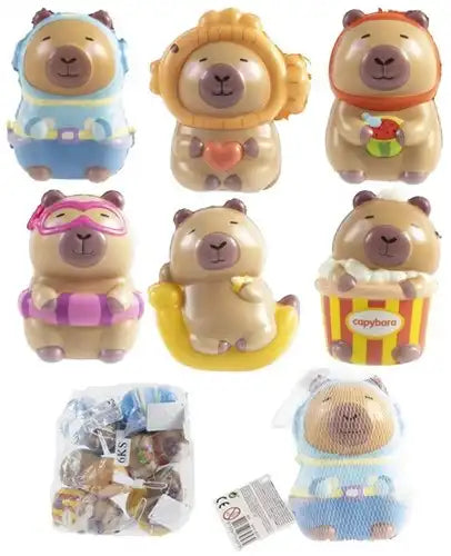 8720847746979 – Capybara Squeeze 10 cm Slow Rise (6 assorted models in mesh, pack of 6 pcs) available Simcha.fr