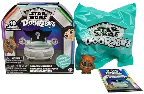 886144448065 – Lot revendeur de 12 Disney Star Wars Doorables 11x11 cm avec figurine 4 cm et véhicule en blindbox – Présentoir (12) – Jouets officiels grossiste