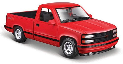 Lot 5 voitures Maisto 1:24 Chevrolet Pick-Up, Stingray, Tahoe - Neuf en boîte 090159070337