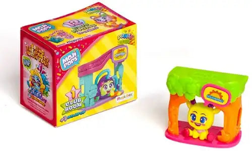 8431618011584 – Moji Pops Blindbox Club Room 6 x 7 cm (colis de 12 pcs en display) dispo Simcha.fr