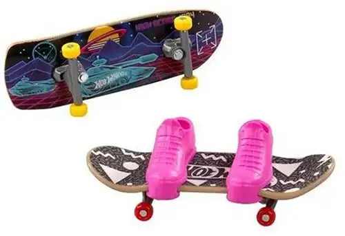 194735232765 – Hot Wheels Skate Finger Skateboard rétro + chaussures (lot de 2) 14×21,5 cm – colis de 8