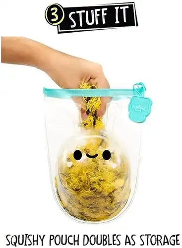 0035051594284 – MGA Fluffie Stuffiez Bee Reveal Plush – Vente en gros peluches surprise – Grossiste jouets et produits dérivés MGA