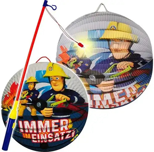 4043891297902 – Fireman Sam Ensemble de lanternes LED 20x52 cm – Vente en gros Sam le Pompier – Grossiste jouets lumineux sous licence