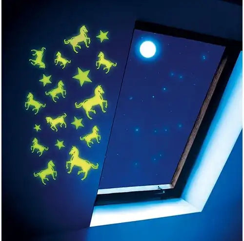 8714627009903 – Lot revendeur de 24 pcs Glow N Fun Stickers Fluorescents Chevaux 9x12cm – Vente en gros