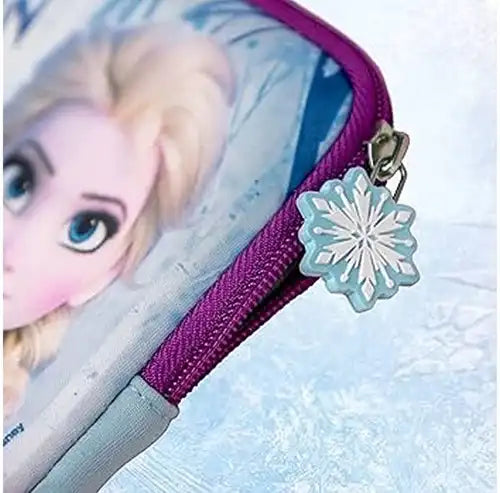 4039621915932 – Pebble Gear Disney Frozen II Housse tablette 7" 17x24 cm – Vente en gros Disney – Grossiste accessoires numériques sous licence