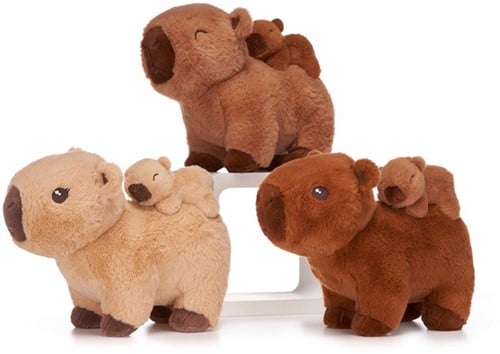 5038104494741 – Lot de 3 Peluches Capybara + Bébé – Ultra Douces 25 cm Assortis – Cadeau Original Kawaii