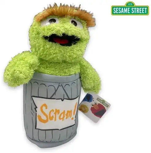 5038104066146 – colis de 1 pc : Sesame Street Peluche Oscar 28cm – Grossiste – Sesame Street / Hasbro